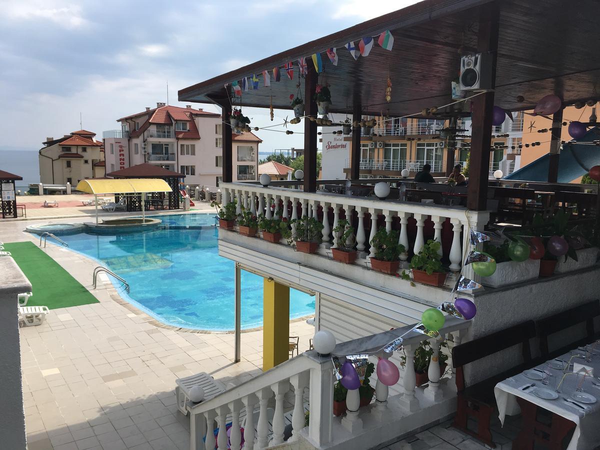 Hotel Corona سفيتي فلاس المظهر الخارجي الصورة